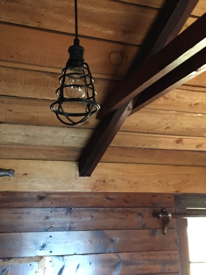 Retro-style light fixture (until my DIY masterpiece is ready)